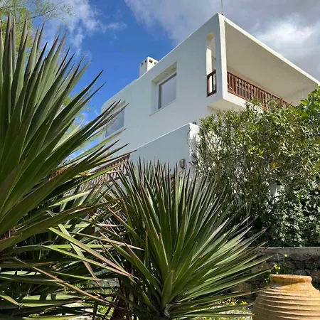 Mykonos Dream Tourlos Location Апартаменты *
